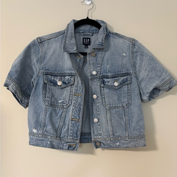 GAP Jackets & Blazers - GAP Classic Blue Denim Jacket
